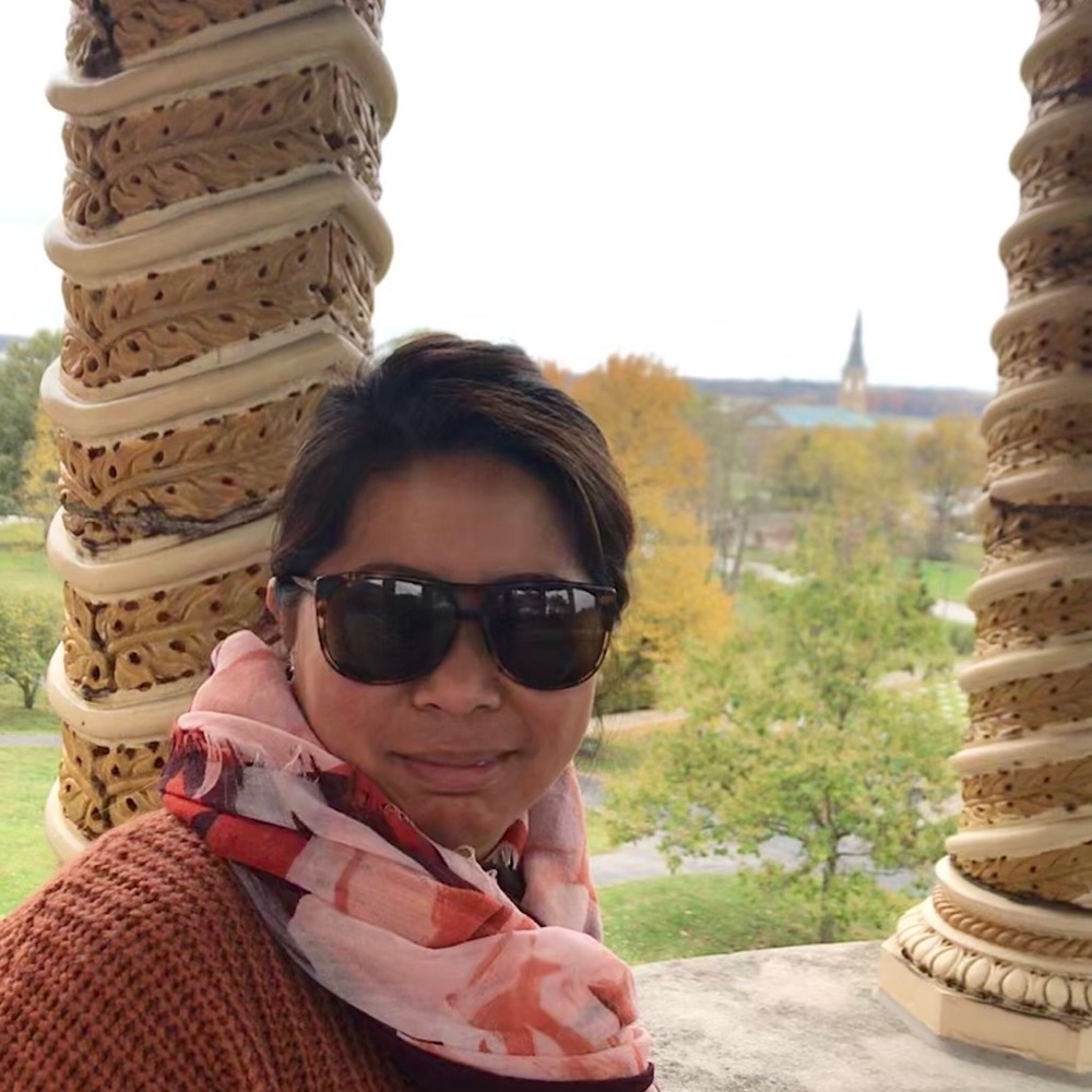 Meet your Posher, Dulce